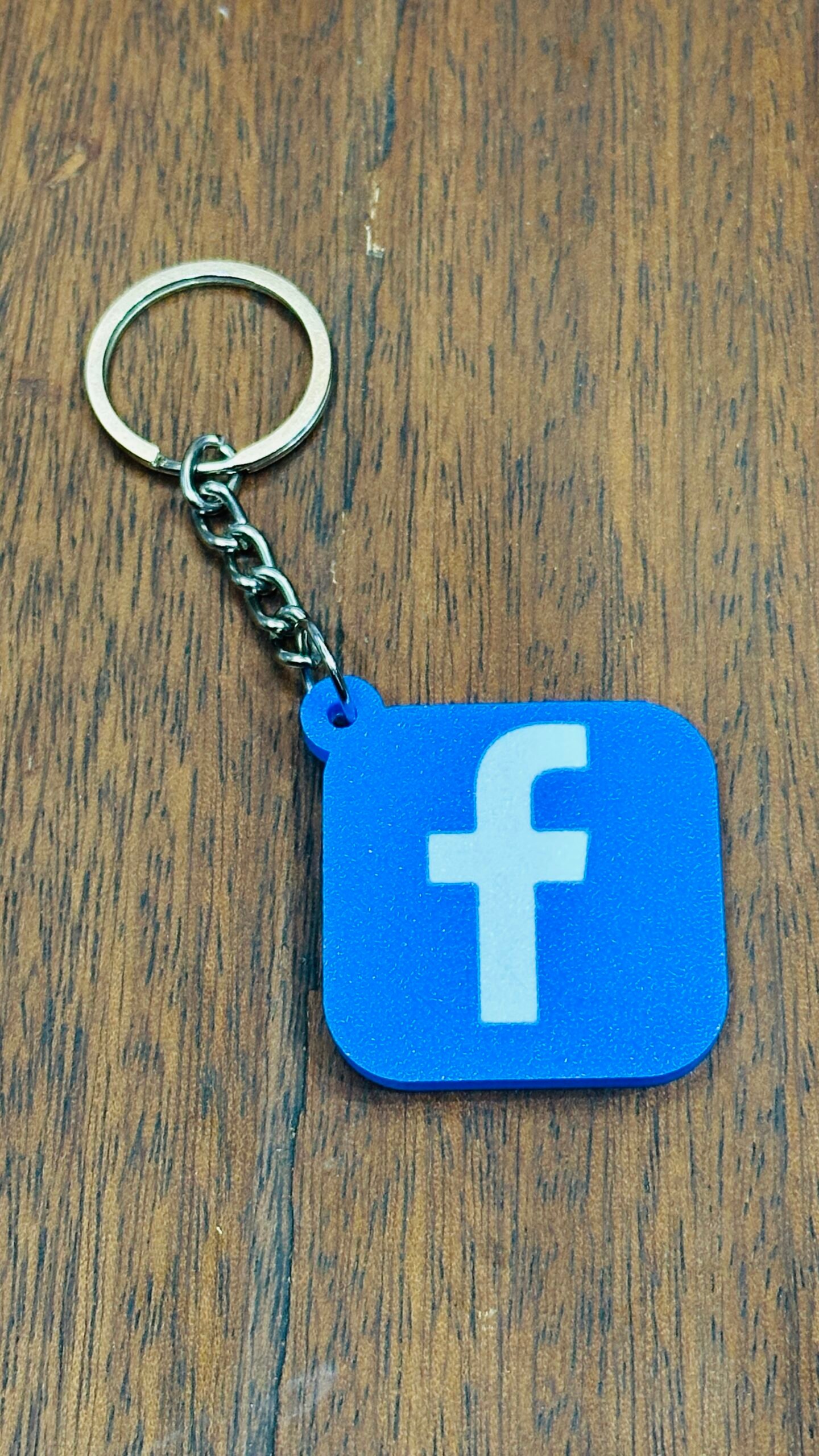 Facebook NFC Keychain - Image 3